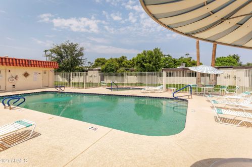 5151 77th St, Scottsdale AZ 85250-7700 exterior