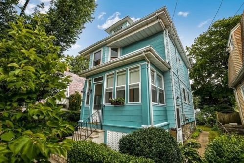 22 Douglas Rd, Medford, MA 02155-4420