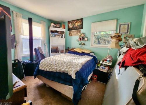 70 Haggerty Rd, Wantage NJ  07461-2706 exterior