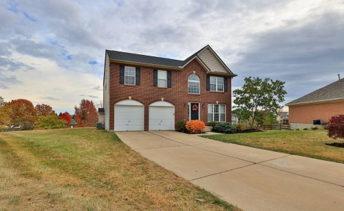 1753 Waverly Dr, Florence, KY 41042-8692