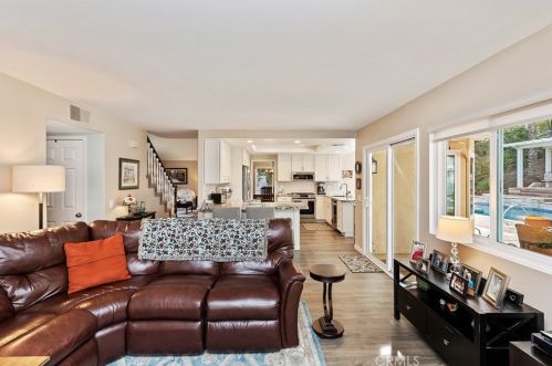 41321 Promenade Chardonnay Hls, Temecula CA  92591-4957 exterior