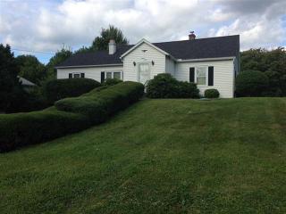 31 Colehamer Ave, Troy, NY 12180-7114