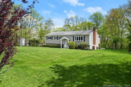45 Acre Ln, Ridgefield, CT 06877-5501