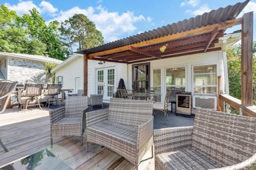 208 Cv Vw Dr, Chita TX  75862-8446 exterior