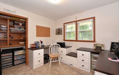 10120 Norwich Ave, Milwaukee WI 53228-2020 exterior