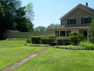 360 Hunter Hwy, Drums, PA 18222-2141
