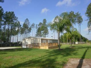185 Spring Lake Hwy, Brooksville, FL 34602-6285