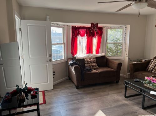 67 Bedell St, North Lindenhurst NY  11757-1507 exterior