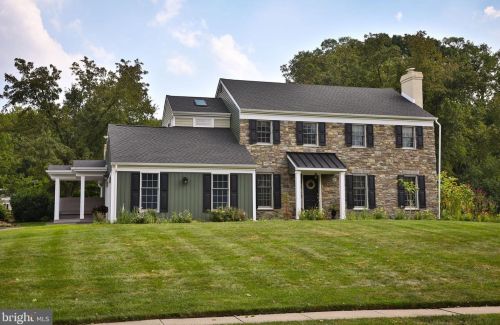 258 Aldrin Dr, Prospectville PA 19002-4101 exterior