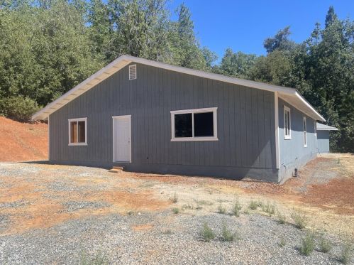 13863 Jenny Lind Rd, Sonora, CA 95370-8505