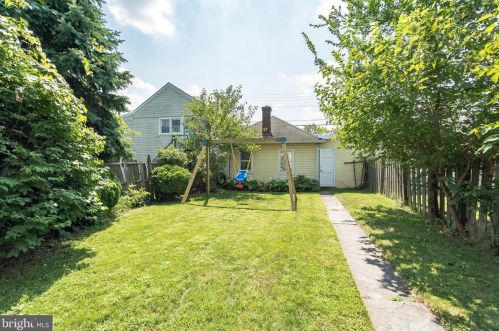 16 5 St, Lansdale PA 19446-2425 exterior