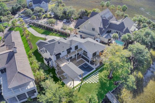 1958 Sandy Point Ln, Mount Pleasant, SC 29466-8663