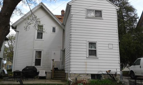 228 Hartwell Ave, Waukesha, WI 53186-6403
