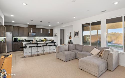 888 Calle De Ln Rosa, Santa Maria CA 93455-6092 exterior