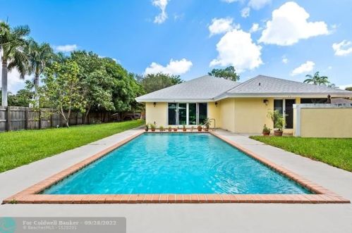6714 Sweet Maple Ln, Boca Raton, FL 33433-1946
