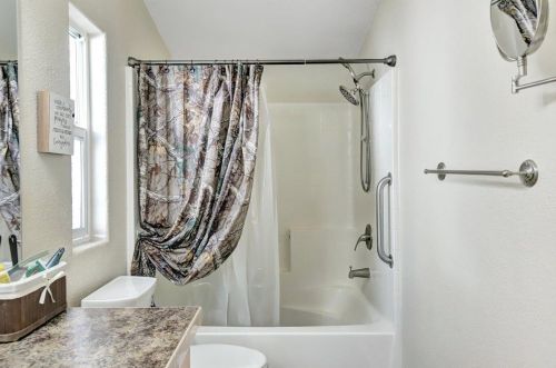 10 Wendy Cir, Grass Valley CA  95945-7037 exterior