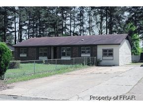 4709 Beaufort Dr, Fayetteville, NC 28304-3221