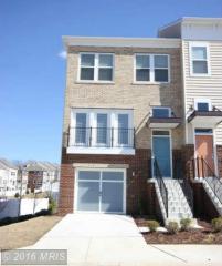 22490 Highcroft Ter, Ashburn VA  20148-8088 exterior