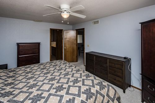 3886 Whaler Dr, Lake Havasu City AZ  86406-4302 exterior