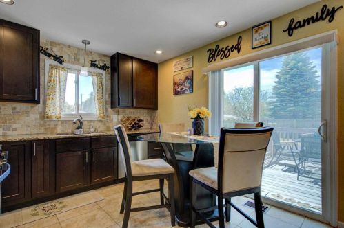 2103 84th St, Kenosha WI  53143-1622 exterior