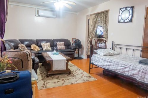 1847 Barnes Ave, Bronx NY  10462-3607 exterior