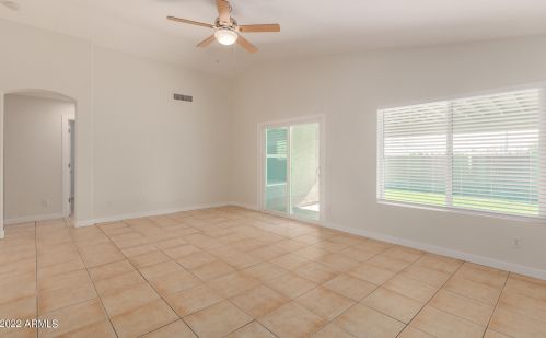 1009 Princeton Ave, Gilbert AZ 85234-3599 exterior