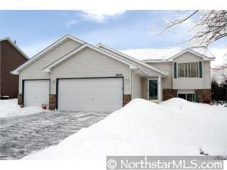 3455 White Oaks Ln, Saint Paul, MN 55125-3733