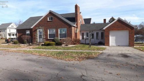 205 Park Ave, Bellevue, OH 44811-1835