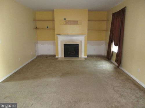 28 Wooten Ct, Dover, DE 19904-3863