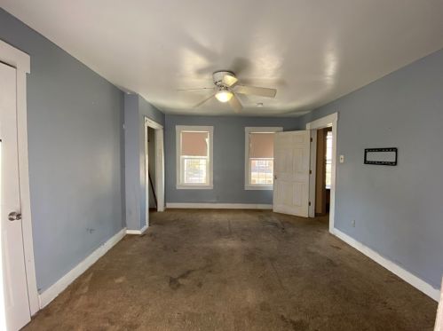 207 Prospect St, South Connellsville PA  15425-3345 exterior