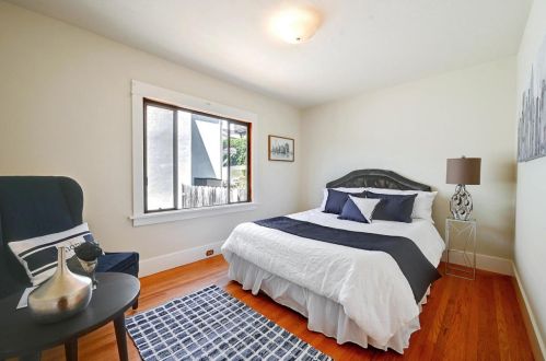 617 Walnut Ave, South San Francisco CA  94080-2721 exterior