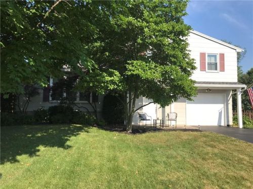 83 Sperry Dr, Henrietta, NY 14467-9517