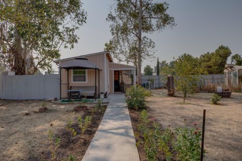 6502 18 St, Rio Linda CA  95673-3609 exterior