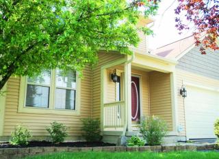 321 Eddington Dr, Pataskala, OH 43062-7330