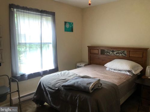 153 Raymond St, Browns Mills NJ  08015-2047 exterior