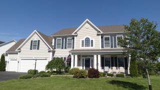 128 Woodgreen Dr, Pittsford, NY 14534-9450