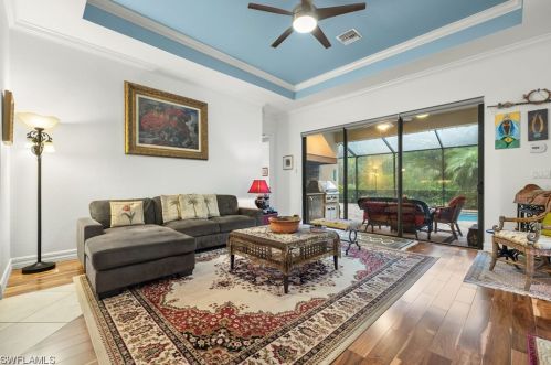 9355 Vercelli Ct, Naples, FL 34113-7749