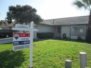 3942 Townsend Ave, Riverbank, CA 95367-3091