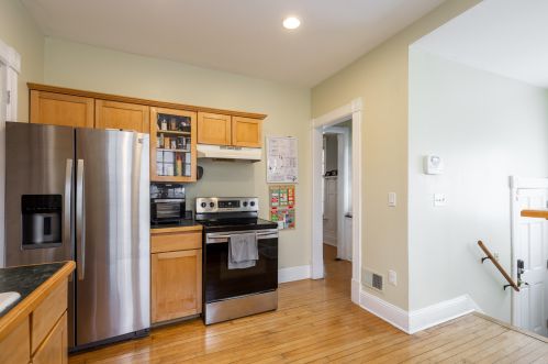 3249 Mckinley Blvd, Milwaukee WI 53208-2959 exterior