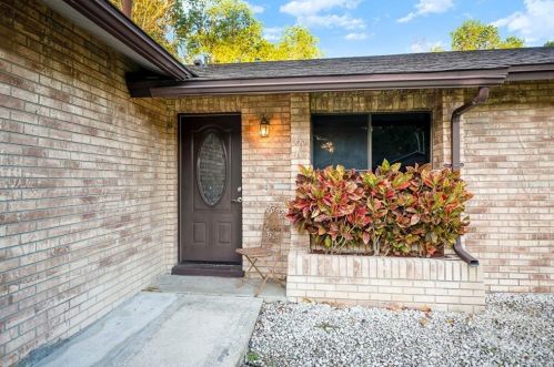 109 Lido Rd, Casselberry, FL 32708-3207
