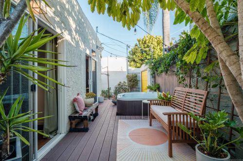 4762 Mountain View Dr, San Diego CA  92116-2250 exterior