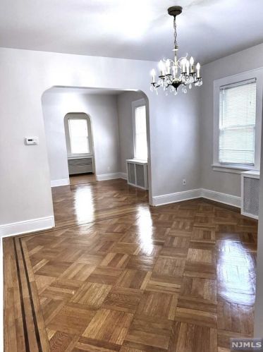 408 Columbia Ave, Cliffside Park, NJ 07010-1904