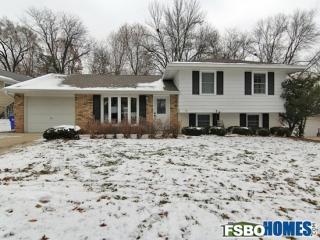 204 Chatham Rd, Cedar Rapids IA  52402-1564 exterior