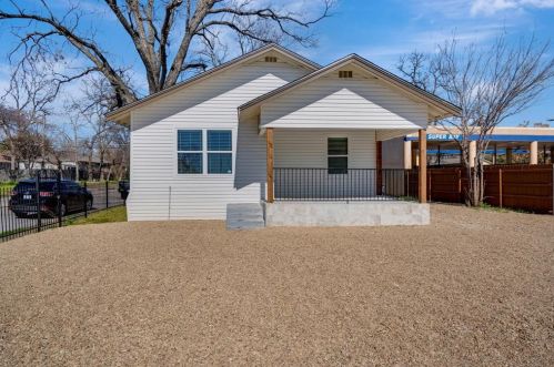 1100 Beacon St, Dallas TX  75223-1618 exterior