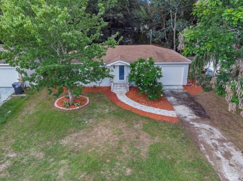 5461 43rd Ter, Saint Petersburg FL  33714-3624 exterior
