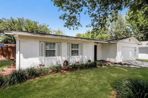 5321 Hillside Dr, Orlando FL  32810-1711 exterior