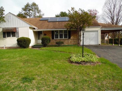 78 French St, Bristol, CT 06010-5553