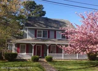 1445 Edgemere Ave, Lacey NJ  08731-4032 exterior