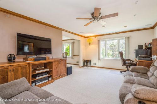 362 Diamond Rd, Jackson Twp NJ  08527-3137 exterior