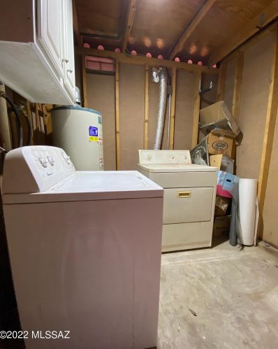 1437 Delaware St, Tucson AZ  85745-2305 exterior